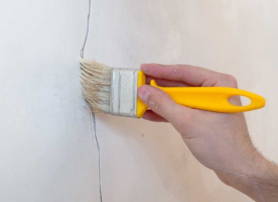 Ceiling or wall cracks
